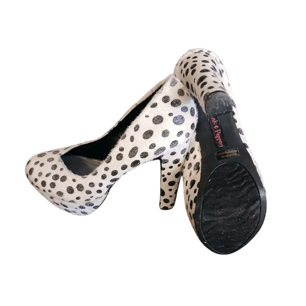 Pink & Pepper Spotted/Dalmatian Faux Fur Heels in Black/White, Sz 7‎ #1045